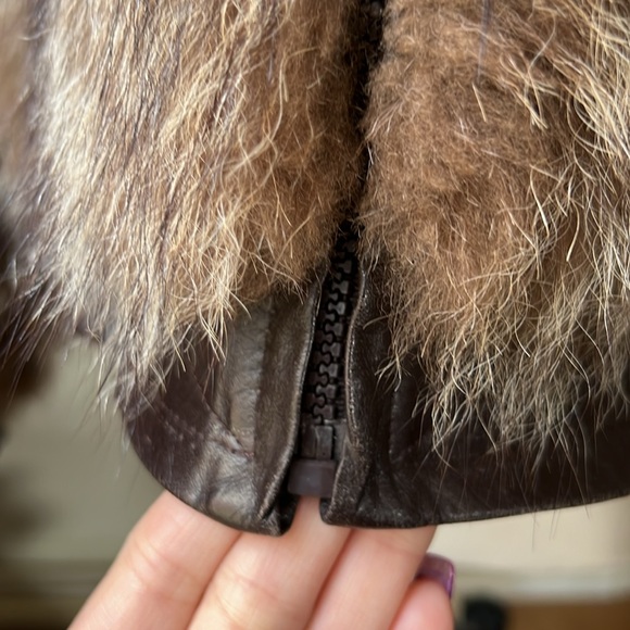 Furvien Paris Vintage Authentic Racoon Fur Brown Short w/Leather Trim Size L - Picture 8 of 16